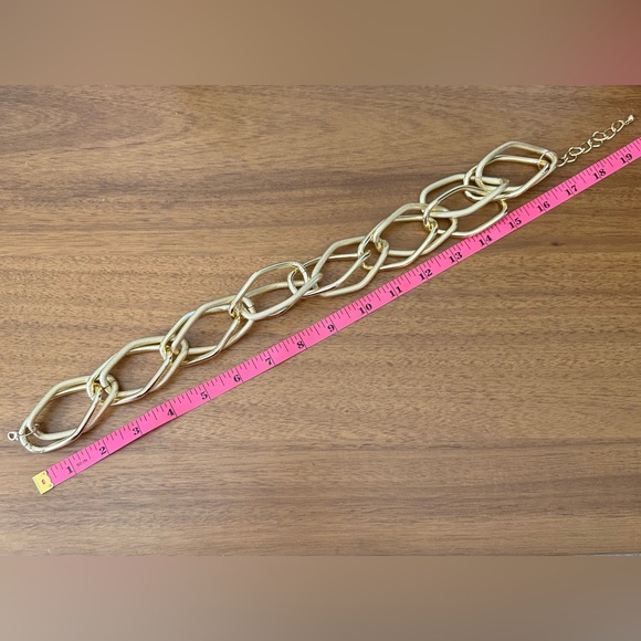 SOHI Gold Metallic Chainlink Necklace Chunky Large Chain link Gold tone macys - Picture 5 of 10